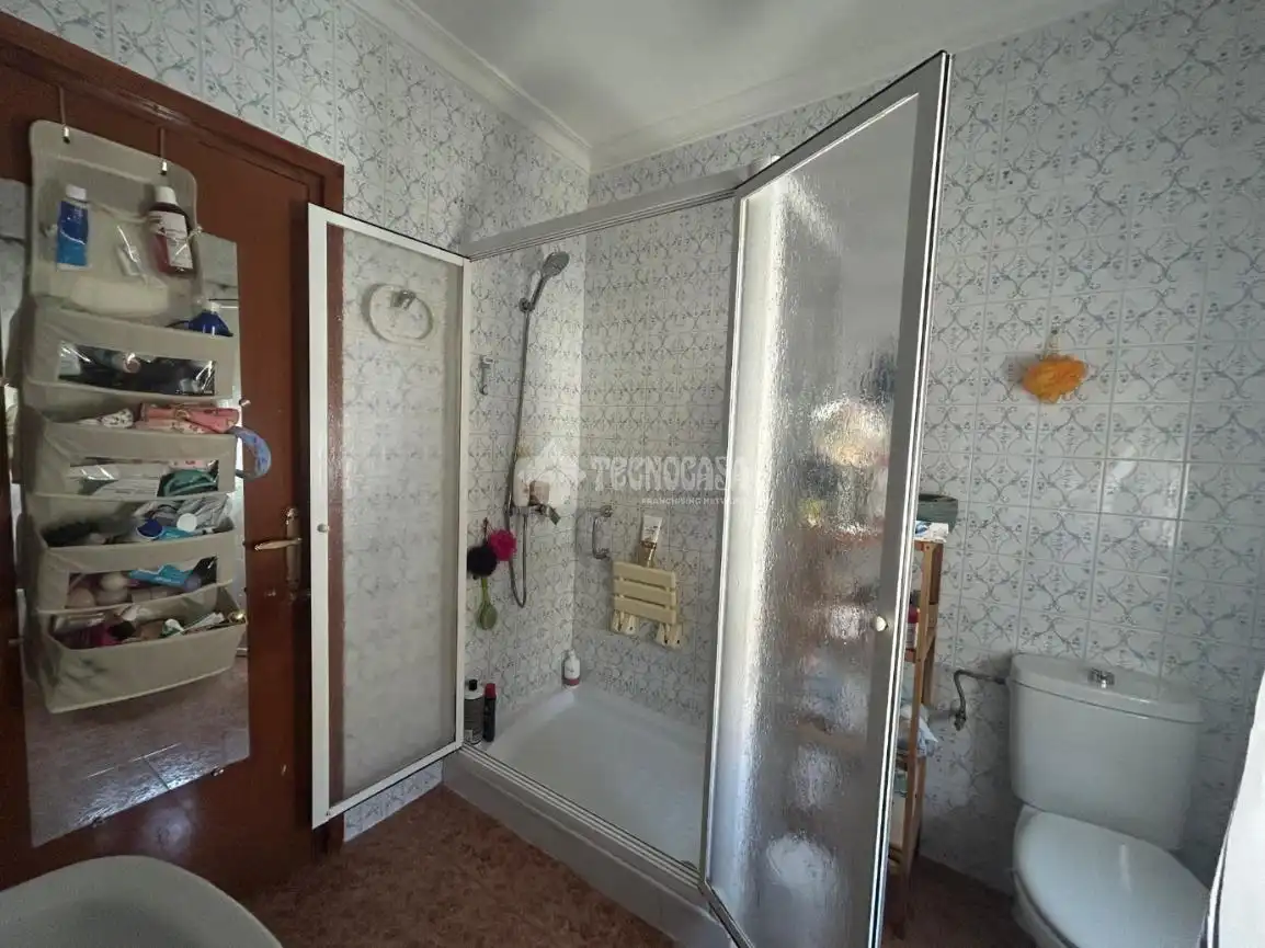 Baño de Piso en venta en Puertollano