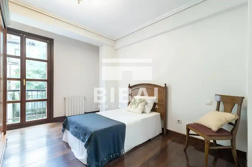 Habitación de Piso en venta en Arrasate / Mondragón con Calefacción y Balcón