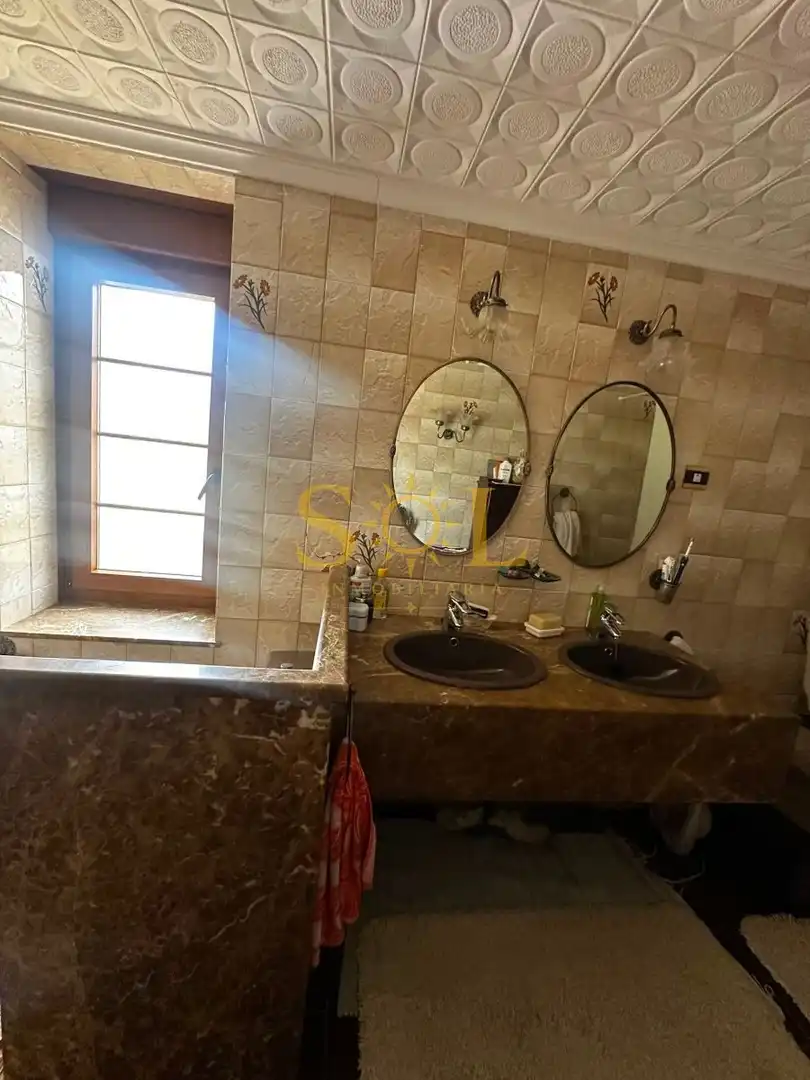 Baño de Casa o chalet en venta en Cabrillanes con Calefacción y Jardín privado