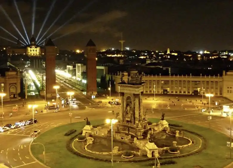 Vista exterior de Pis en venda en Barcelona amb Aire condicionat, Calefacció i Parquet