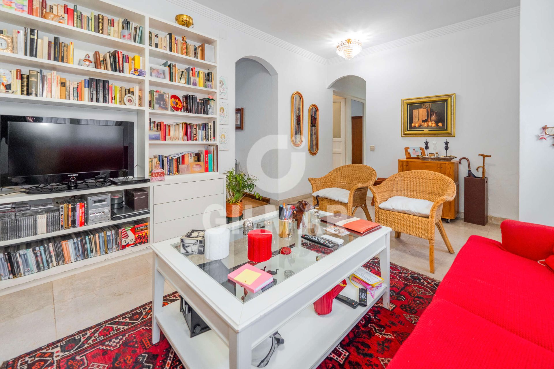 Living room of House or chalet for sale in  Madrid Capital  with Air Conditioner, Heating and Private garden