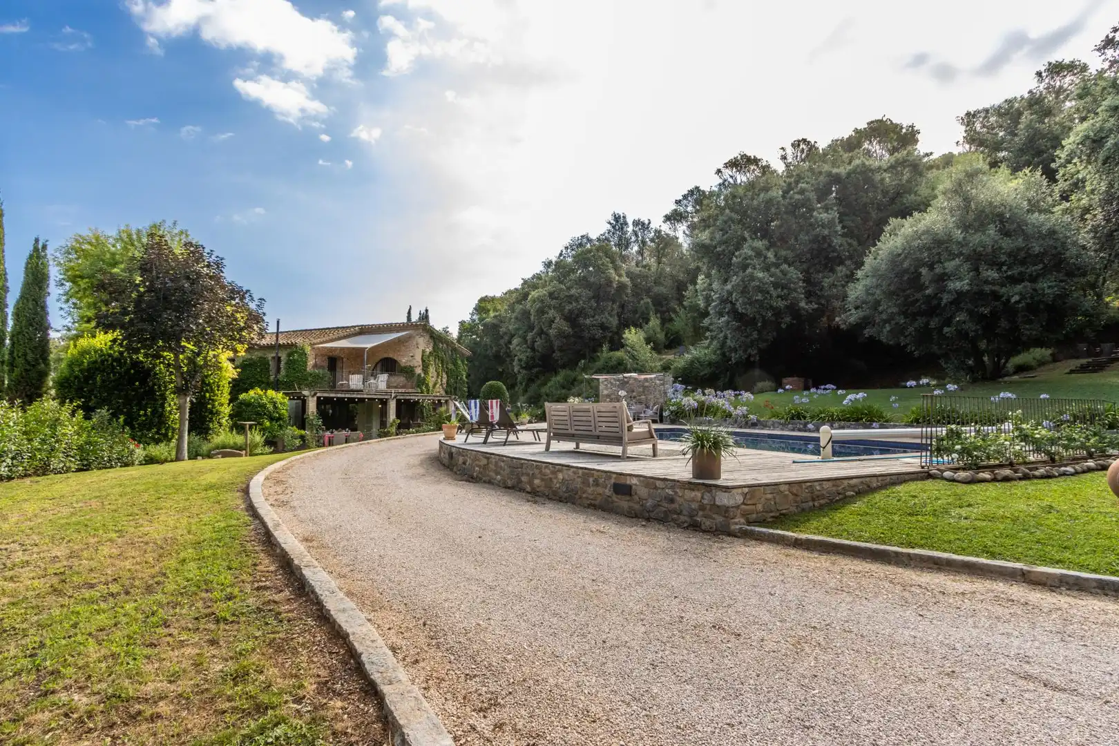 Jardín de Finca rústica en venta en Esponellà con Aire acondicionado, Calefacción y Jardín privado