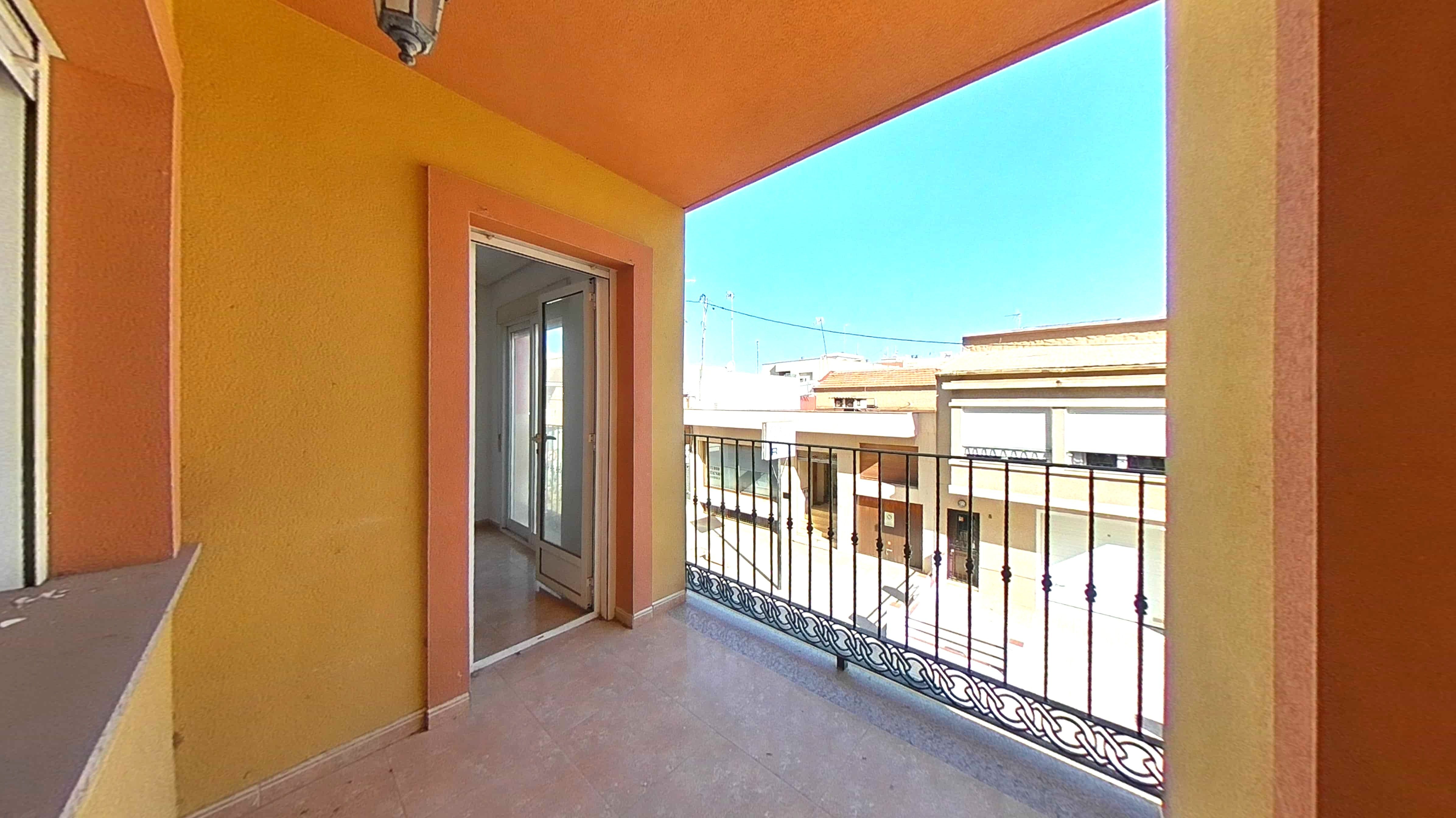 Balcony of Flat for sale in San Pedro del Pinatar  with Oven and Balcony