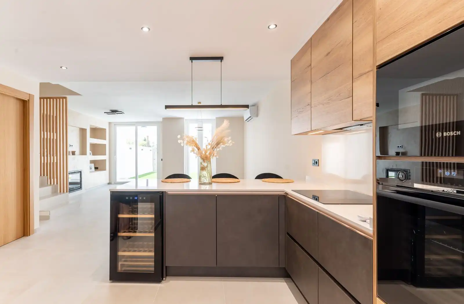Cuina de Casa adosada en venda en Estepona amb Aire condicionat, Terrassa i Traster