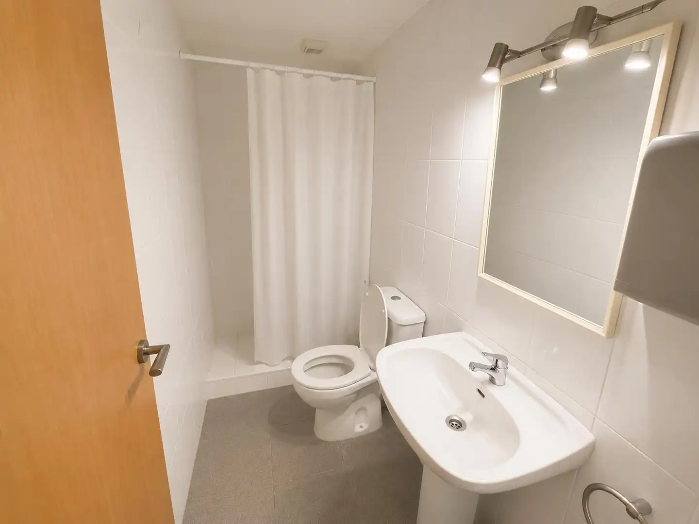 Local comercial de lloguer a L'Estany, imagen 11
