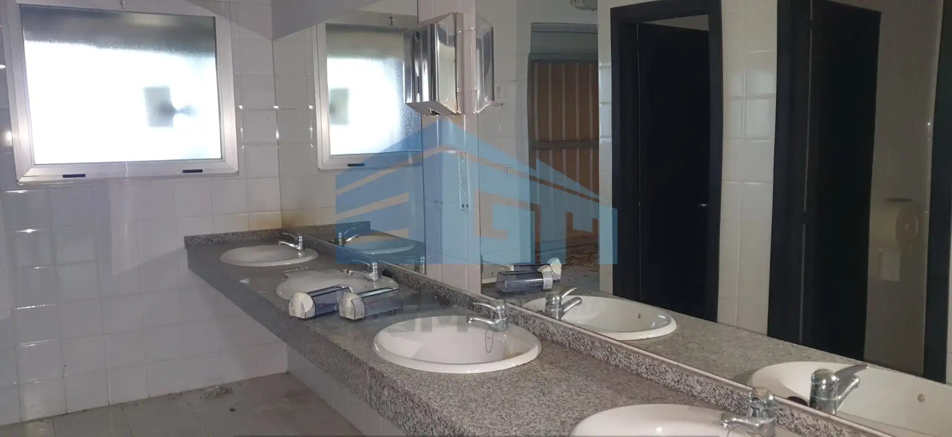 Bathroom of Industrial buildings for sale in As Pontes de García Rodríguez 