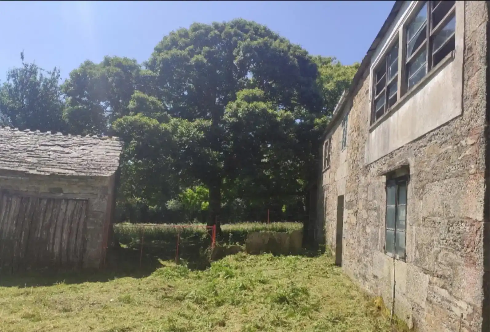 Casa o xalet en venda en Muras amb Jardí privat