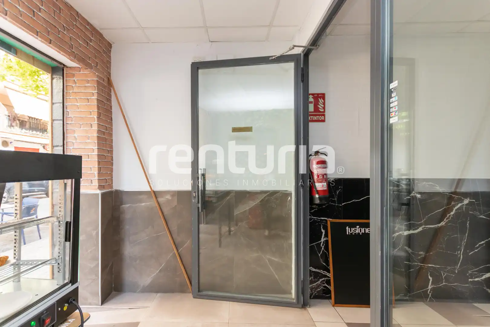 Local en venta en Gandia con Aire acondicionado, Terraza y Amueblado