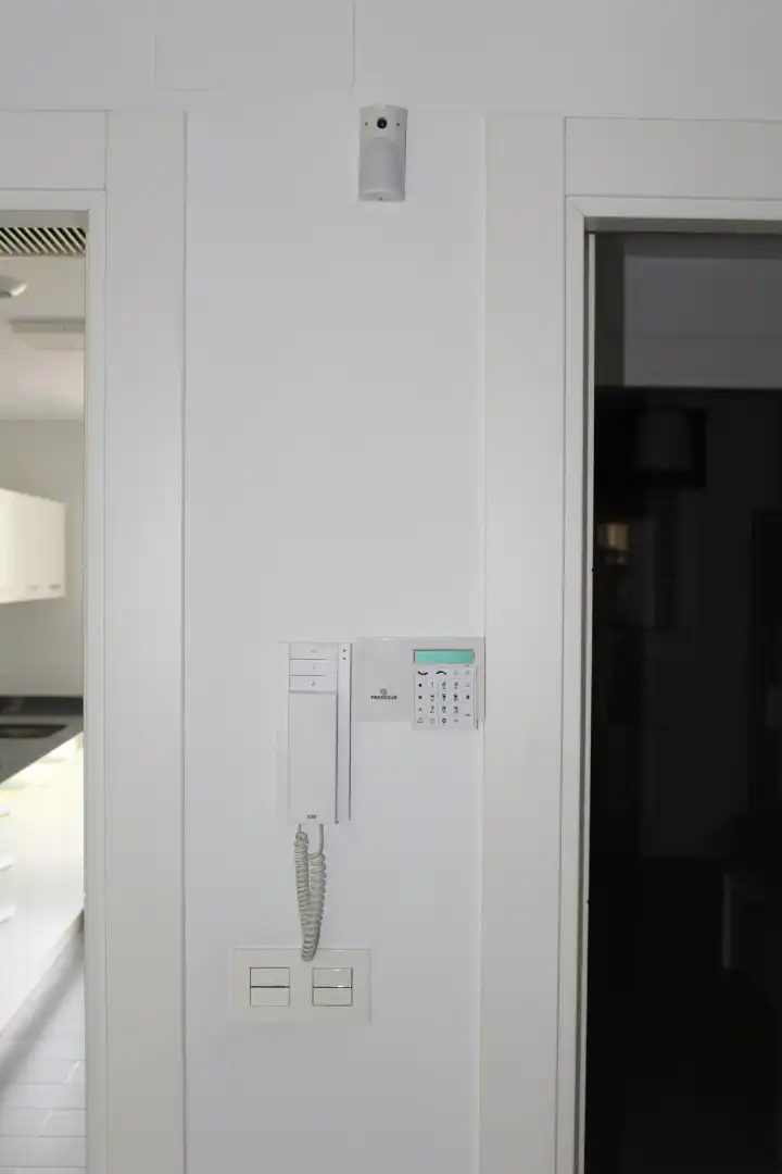 Bedroom of Flat for rent in Granada  with Air Conditioner, Heating and Terrace