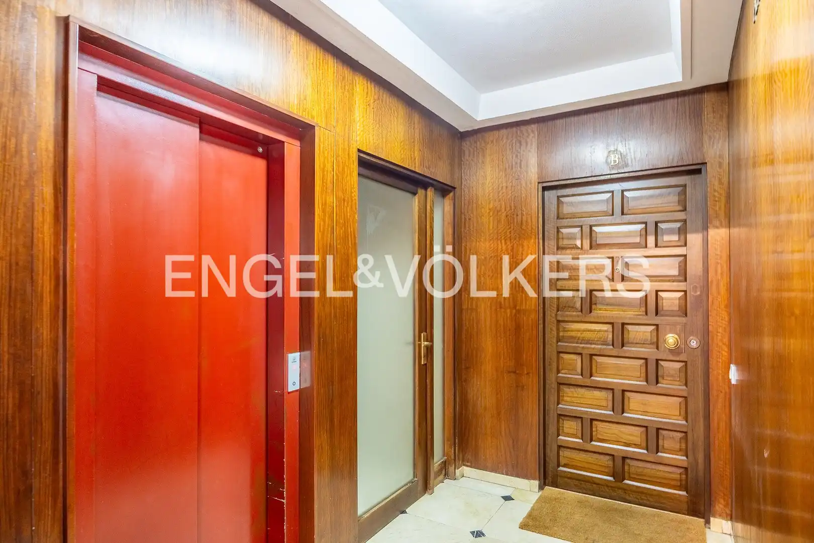 Piso con terraza en venta en Los Remedios, imagen 38
