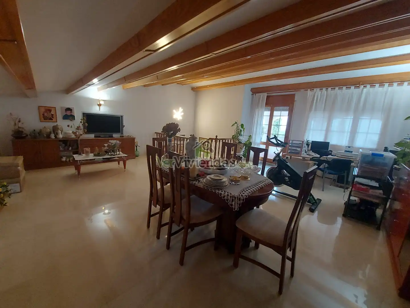 Comedor de Casa adosada en venta en Sant Llorenç d'Hortons con Aire acondicionado, Calefacción y Jardín privado