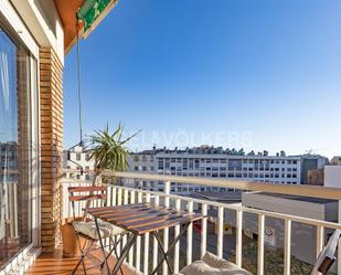 Vista exterior de Apartament de lloguer en  Barcelona Capital amb Terrassa i Balcó