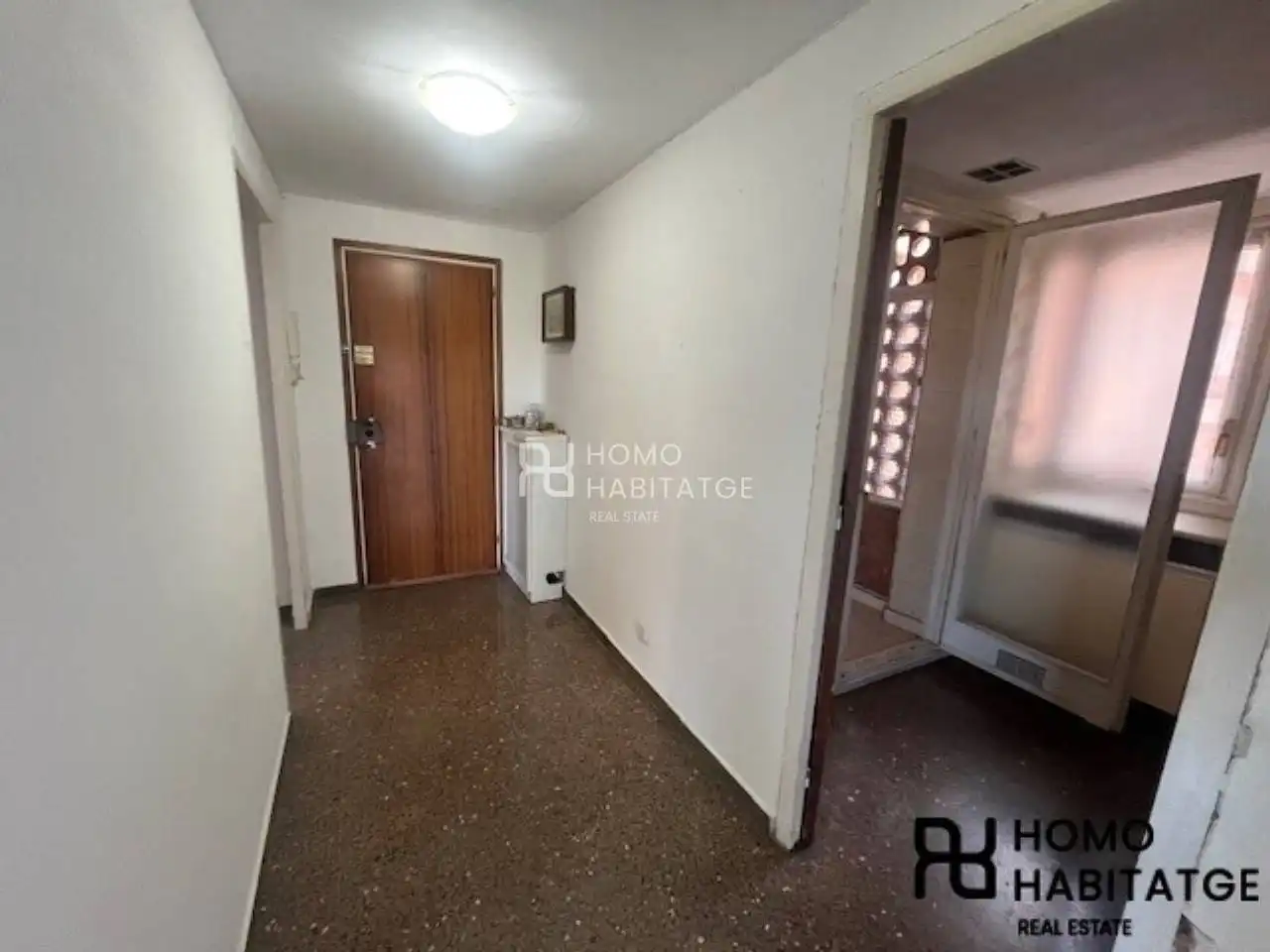 Piso en venta en Sabadell con Calefacción y Balcón