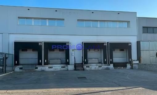 Vista exterior de Nave industrial en venta en Bollullos de la Mitación