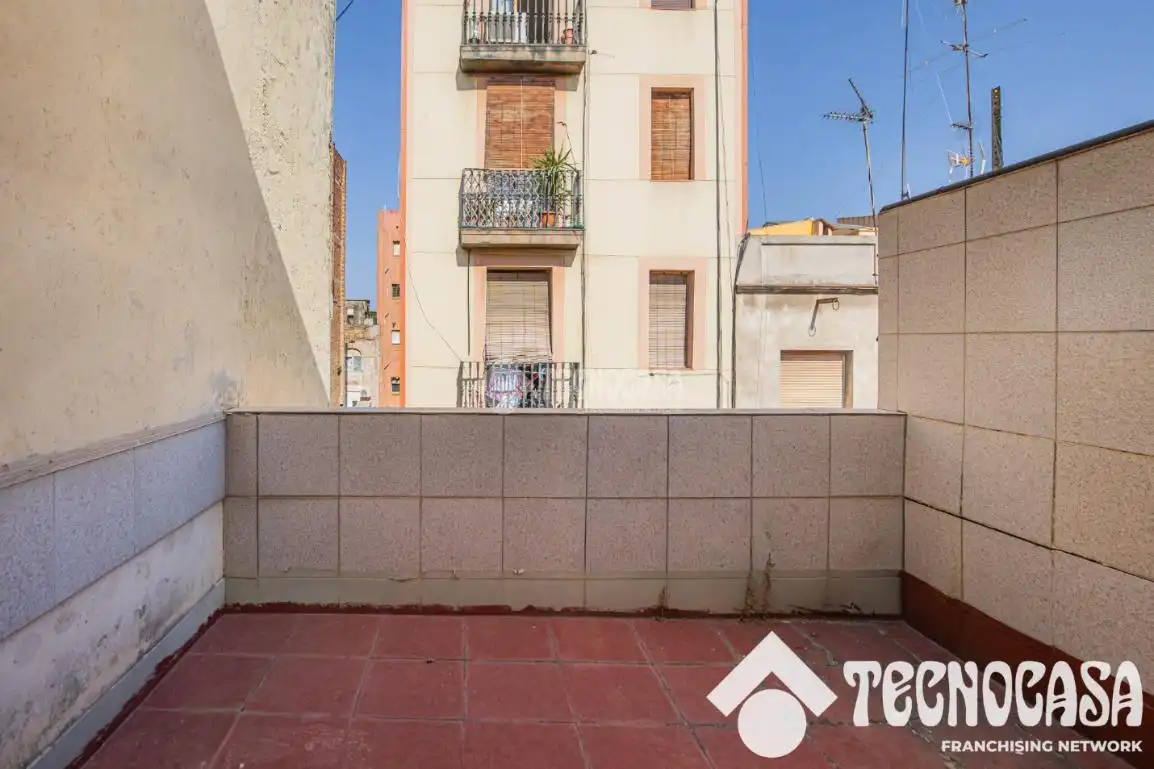Penthouse with terrace for sale in C. de Riego, imagen 2