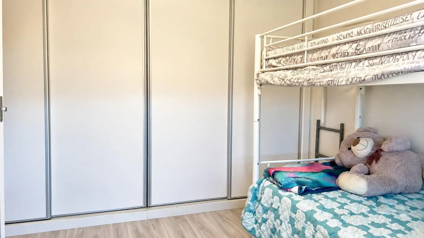 Casa adosada en venta en Torrejón de Velasco