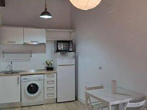 Foto 5 de Estudio de alquiler en Alfalfa - Santa Cruz,  Sevilla Capital