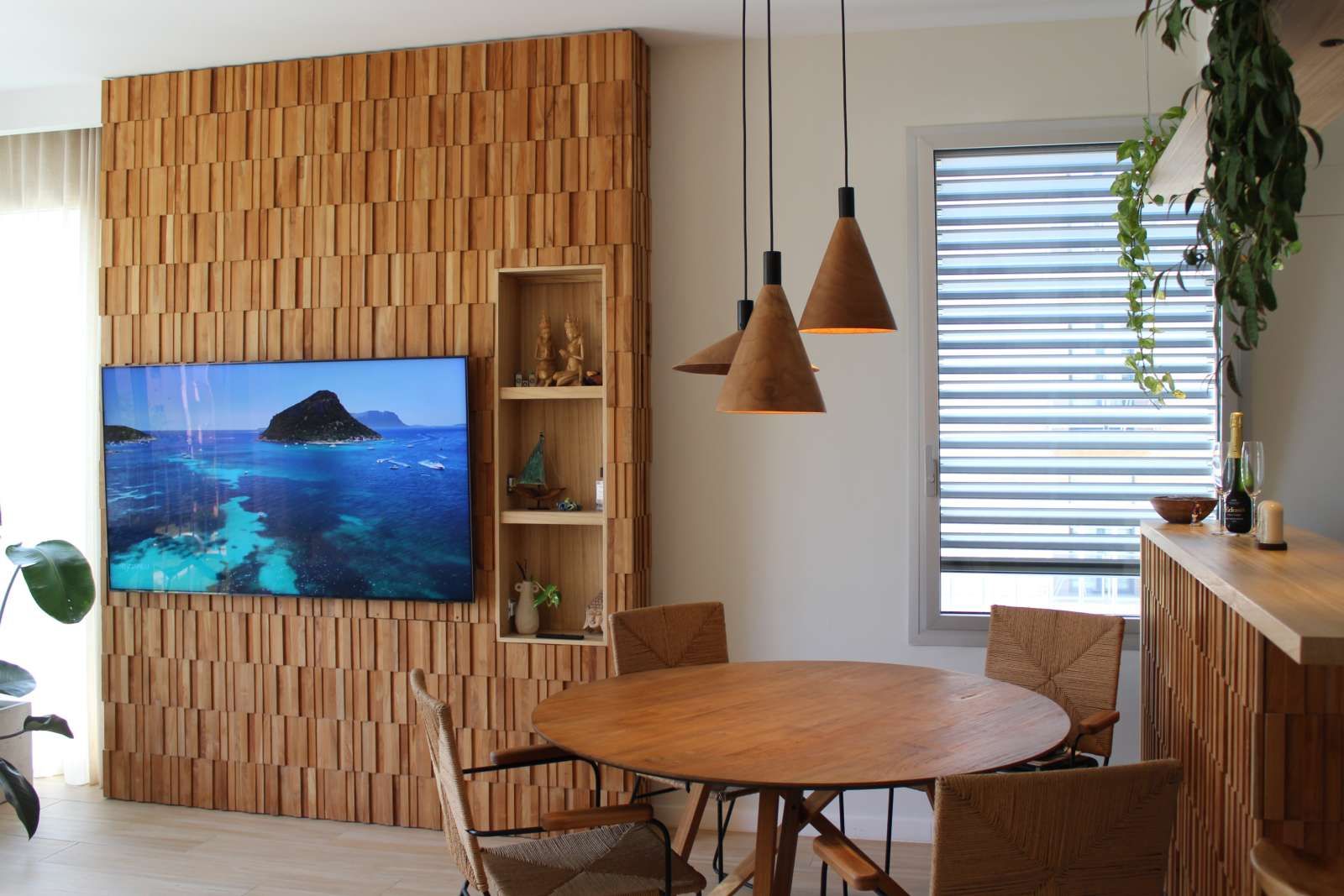 Menjador de Apartament per a compartir en  Barcelona Capital amb Aire condicionat, Calefacció i Terrassa