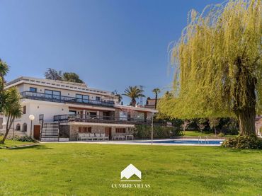 Casa amb jardí en venda a Gójar