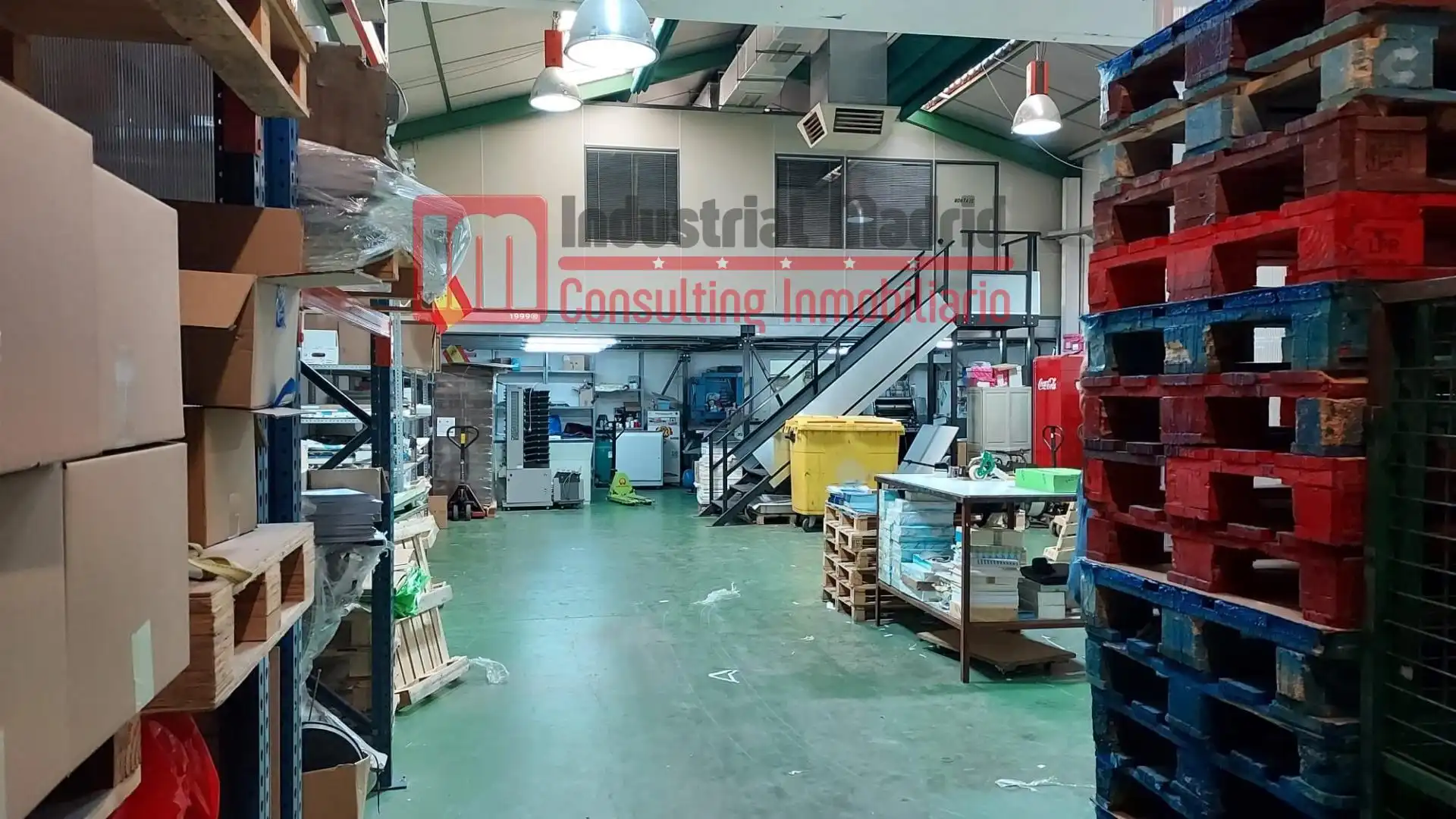 Fabrikhallen zum Verkauf in San Fernando de Henares