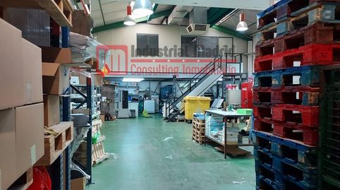 Foto 2 von Fabrikhallen zum Verkauf in Montserrat - Parque Empresarial, San Fernando de Henares