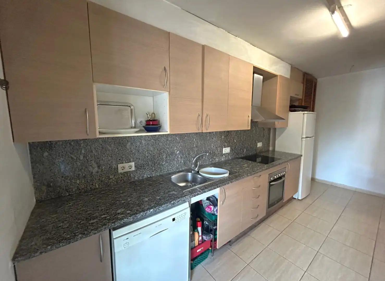 Cocina de Casa adosada en venta en Empuriabrava con Aire acondicionado, Calefacción y Terraza