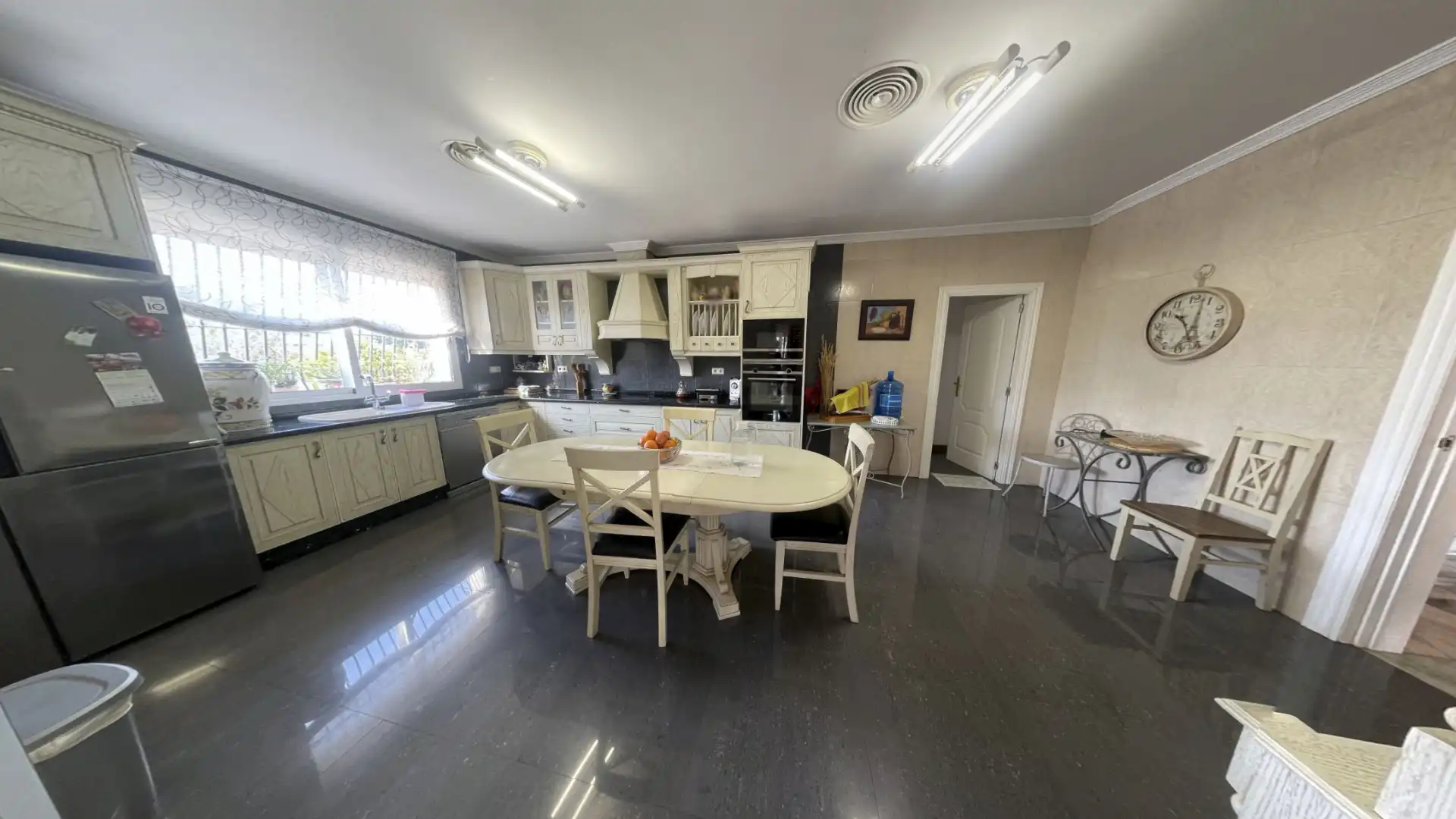Kitchen of Houses for sale in San Vicente del Raspeig / Sant Vicent del Raspeig  with Air Conditioner, Heating and Private garden