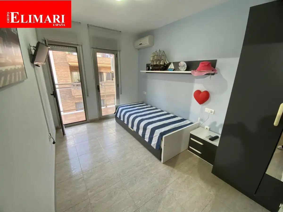 Habitación de Apartamento en venta en La Ràpita con Aire acondicionado, Calefacción y Terraza