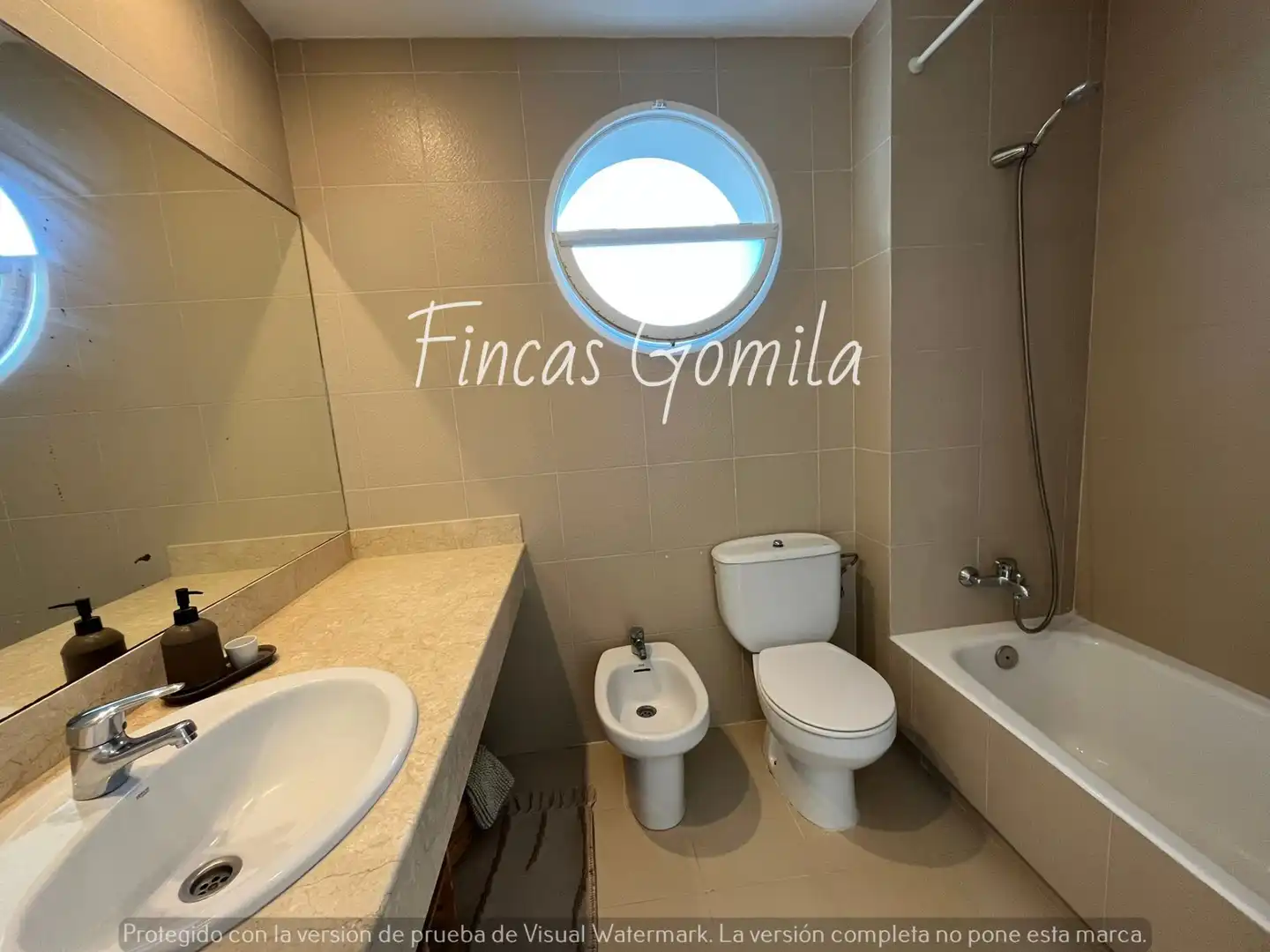 Baño de Apartamento en venta en Es Mercadal con Jardín privado, Terraza y Amueblado
