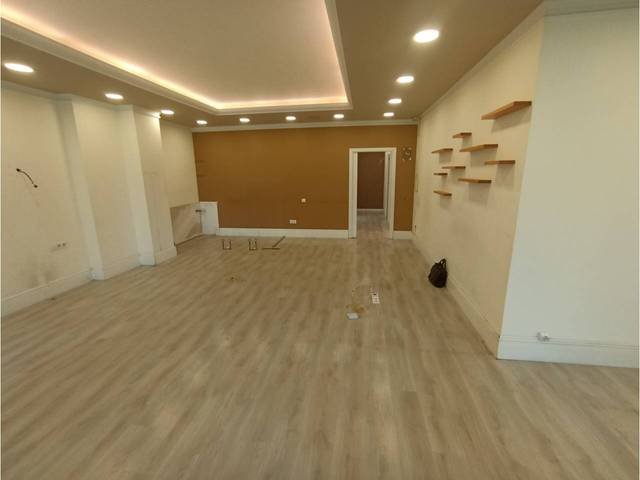 Nave industrial en Alquiler en Eirís