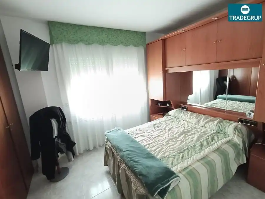 Bedroom of Flat for sale in Centre