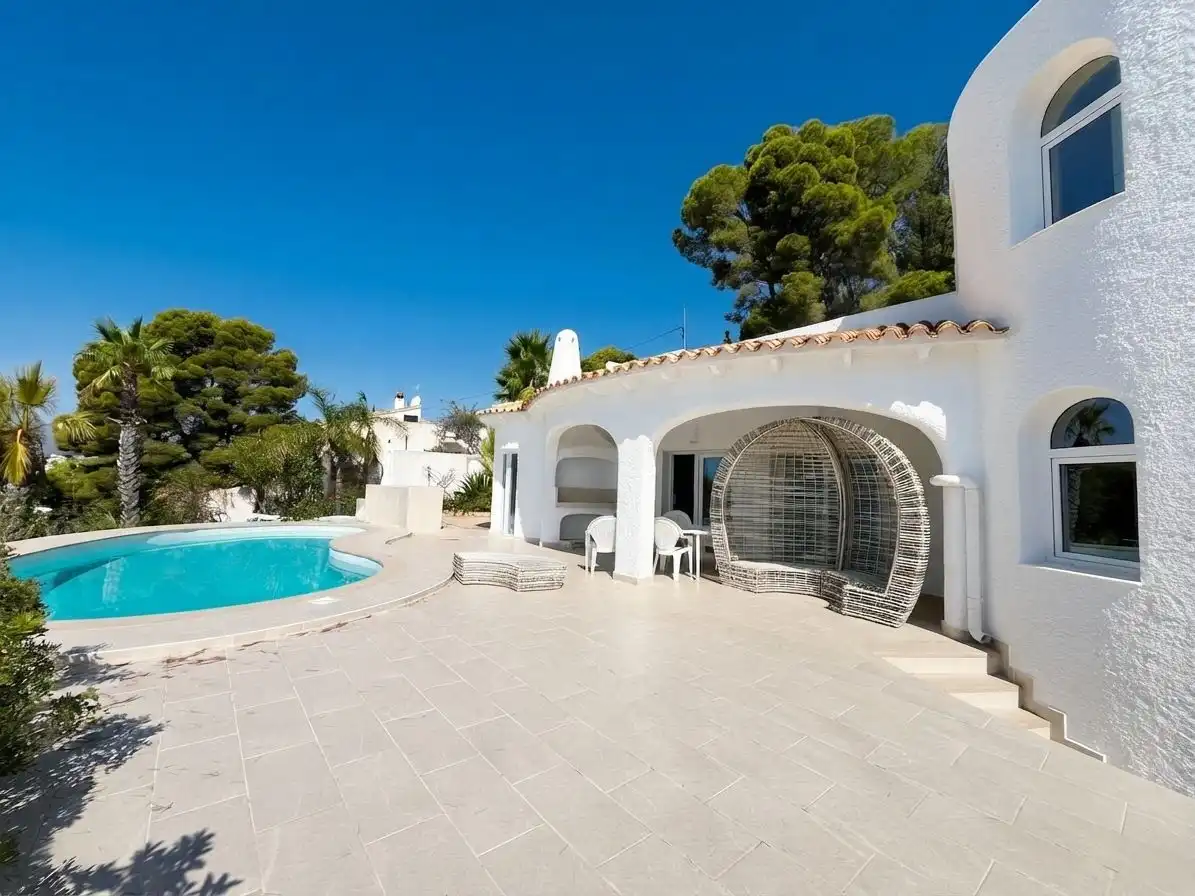 Piscina de Casa o chalet en venta en Altea con Aire acondicionado, Calefacción y Jardín privado