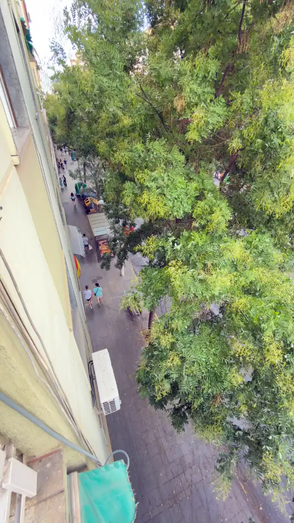 Vista exterior de Piso de alquiler en Granada con Aire acondicionado, Amueblado y Lavadora