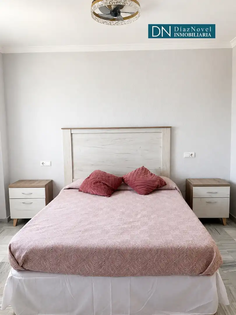 Habitación de Piso de alquiler en Rincón de la Victoria con Aire acondicionado, Terraza y Amueblado