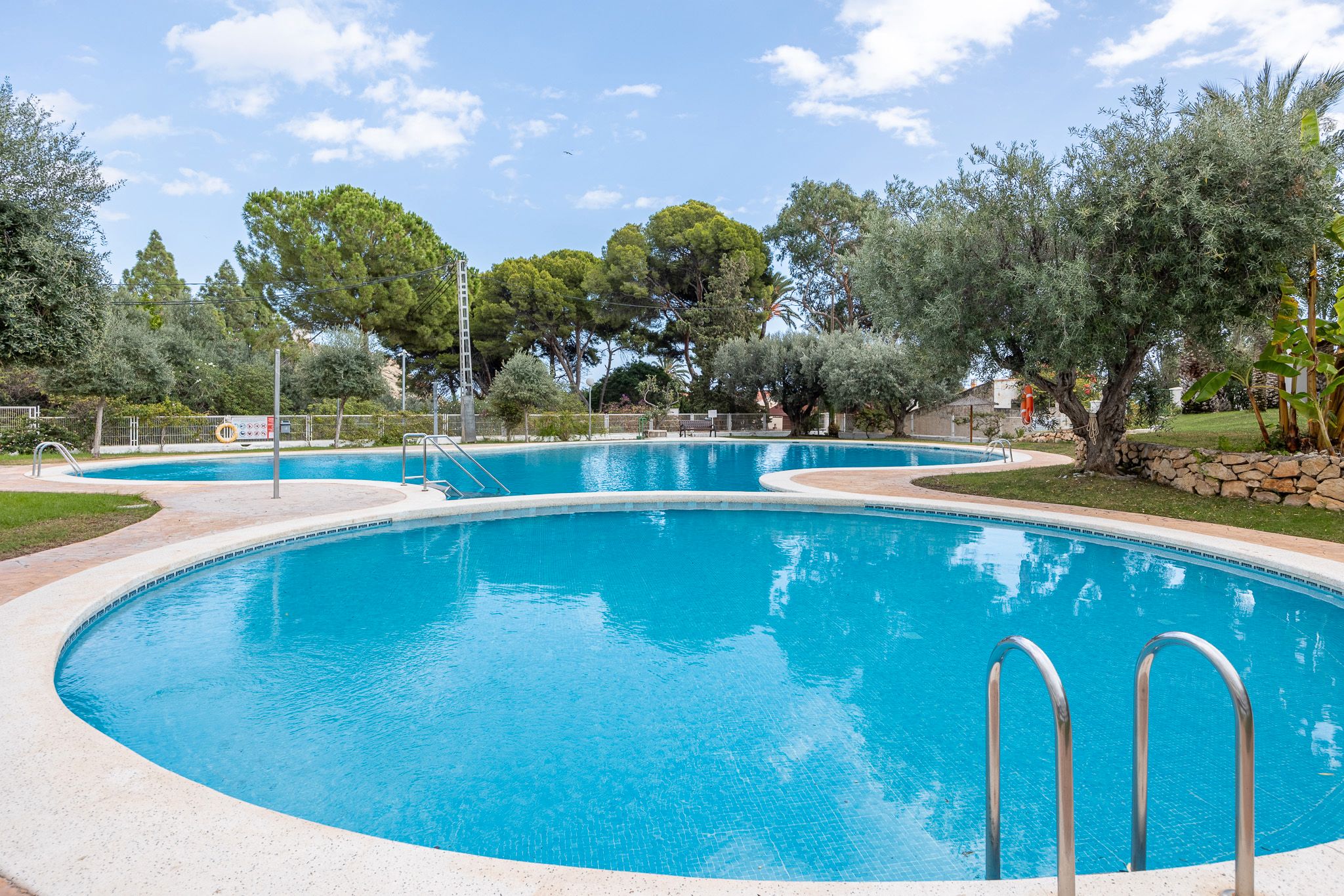 Swimming pool of Apartment for sale in Villajoyosa / La Vila Joiosa  with Swimming Pool, Furnished and Community pool