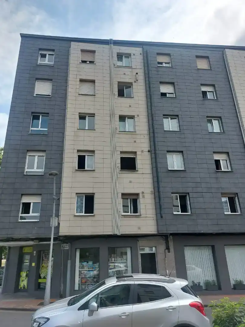Außenansicht von Wohnung zum Verkauf in Gijón 