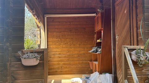 Parcela Rustica de 1.000 m2 con casa de madera y zona de recreo en Pilas, immagine 2