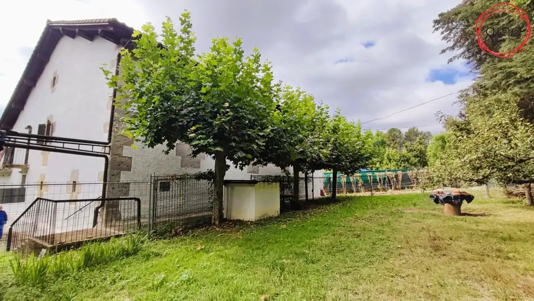 Houses for sale in Iza / Itza  with Heating, Private garden and Terrace