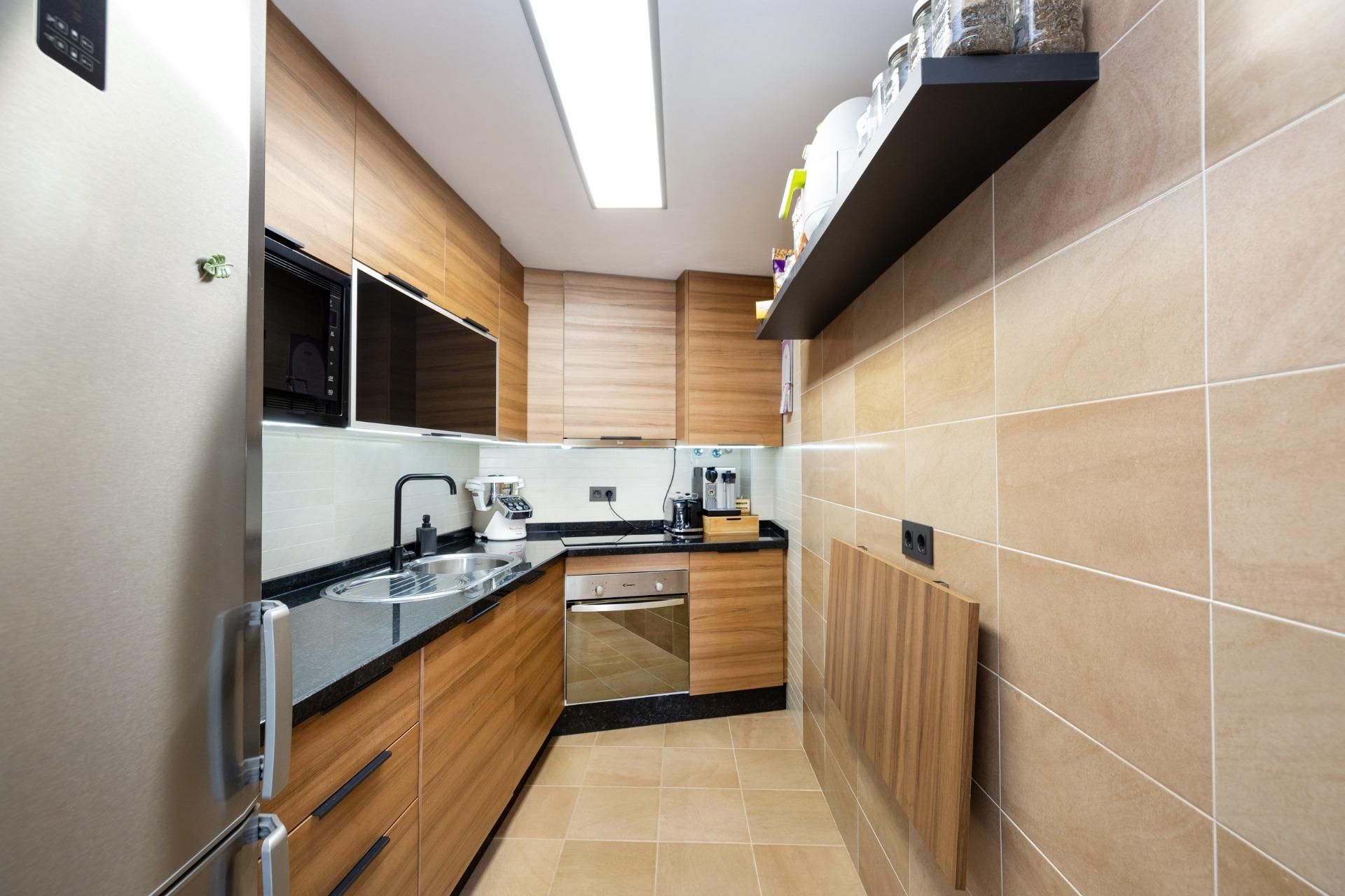 Kitchen of Flat for sale in Alhendín  with Heating, Terrace and Balcony
