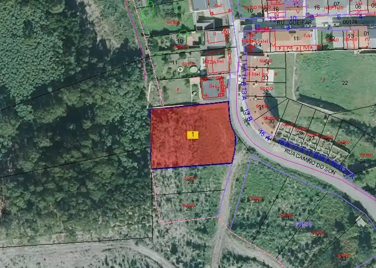 Terreni e lotti in vendita a Cee