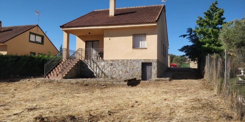 House or chalet for sale