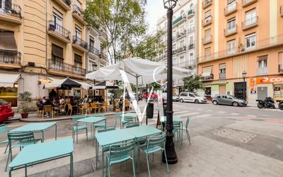 Exterior view of Premises to rent in  Valencia Capital  with Air Conditioner and Terrace