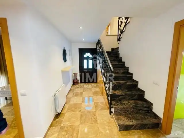 Casa o xalet en venda en Tordera amb Jardí privat, Terrassa i Balcó