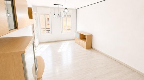 Foto 2 de Piso en venta en Sagnier - Plaça de Catalunya, El Prat de Llobregat