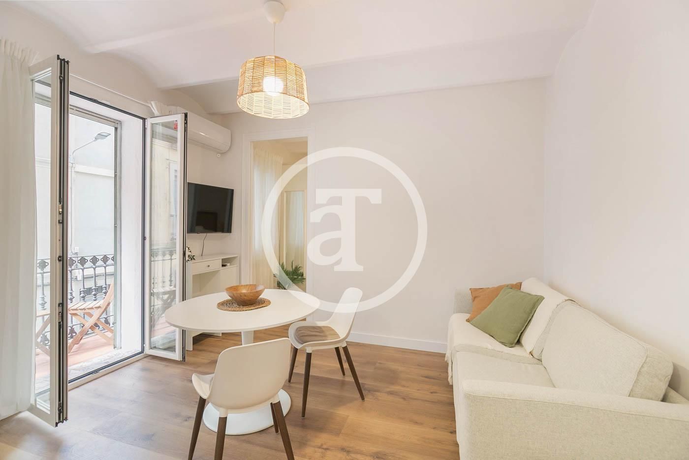 Living room of Flat for rent in  Barcelona Capital  with Air Conditioner, Heating and Furnished