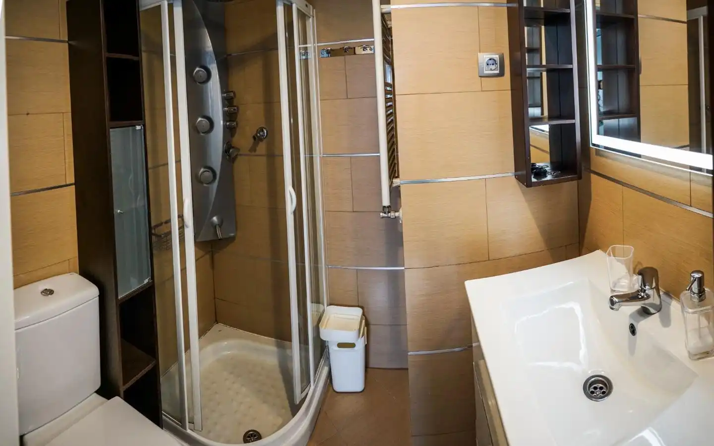 Bany de Estudi en venda en Madrid amb Aire condicionat, Calefacció i Traster