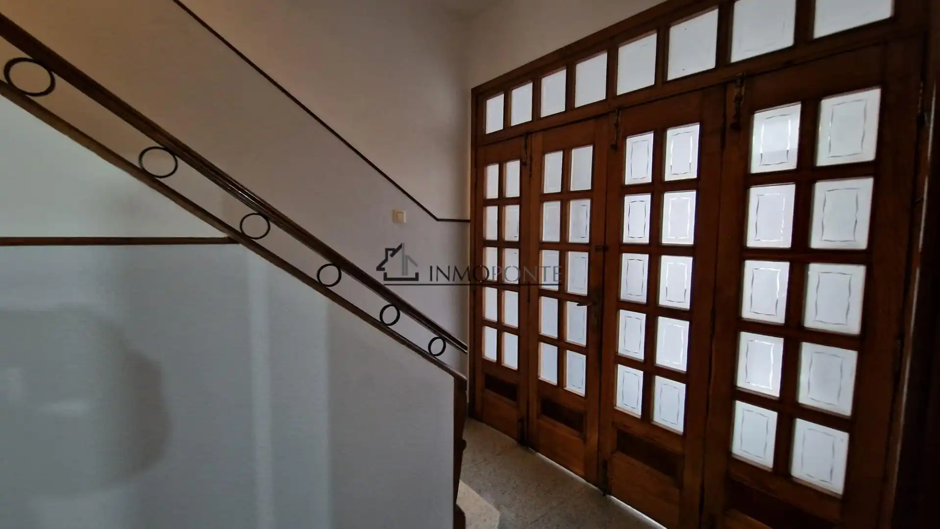 Casa adosada en venda en O Grove   amb Calefacció, Jardí privat i Traster