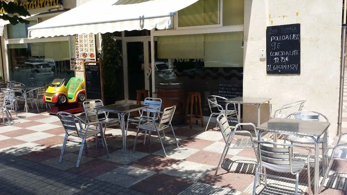 Terraza de Local en traspaso en Blanes