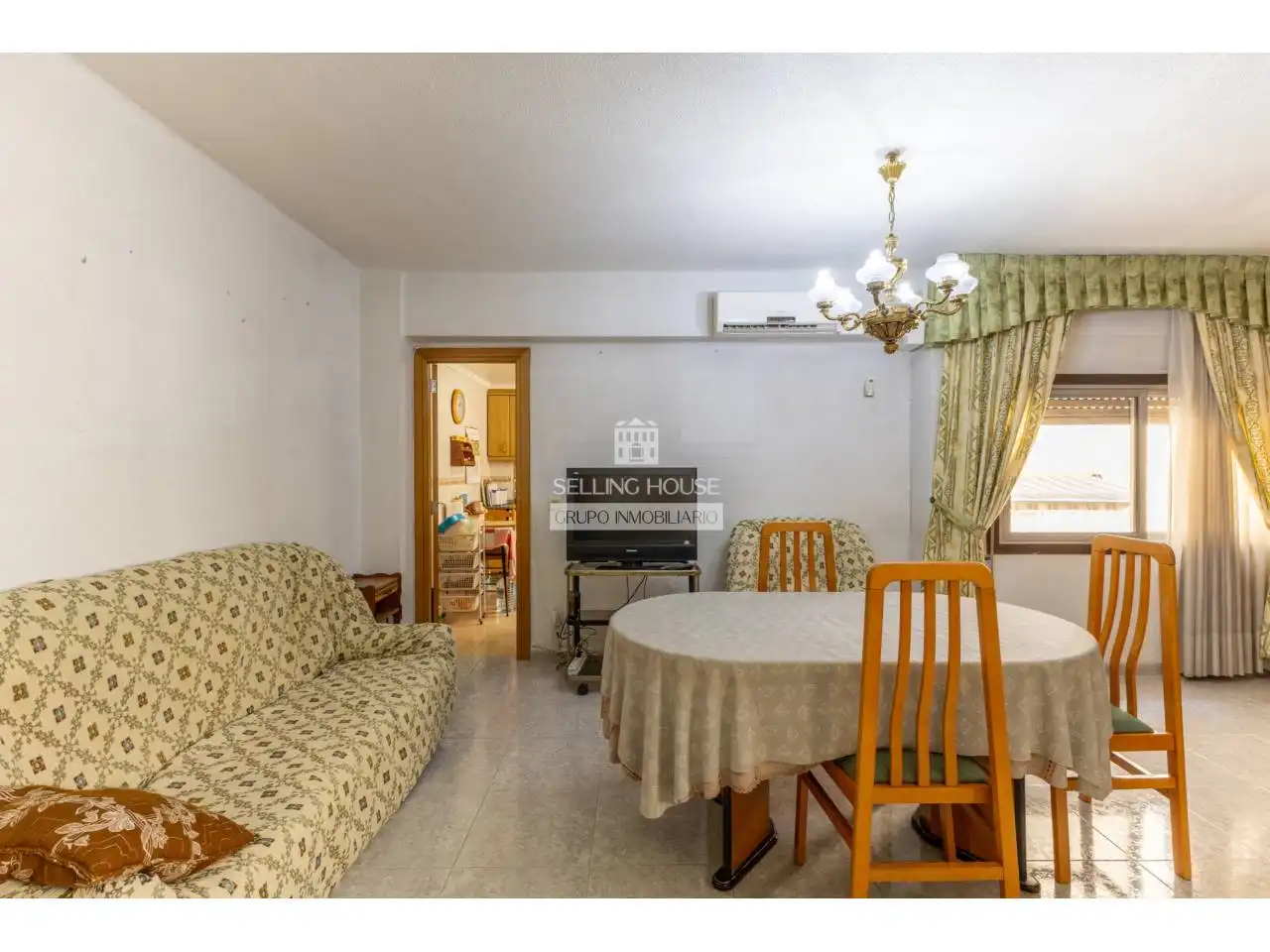 Sala de estar de Piso en venta en Mislata con Amueblado y Balcón