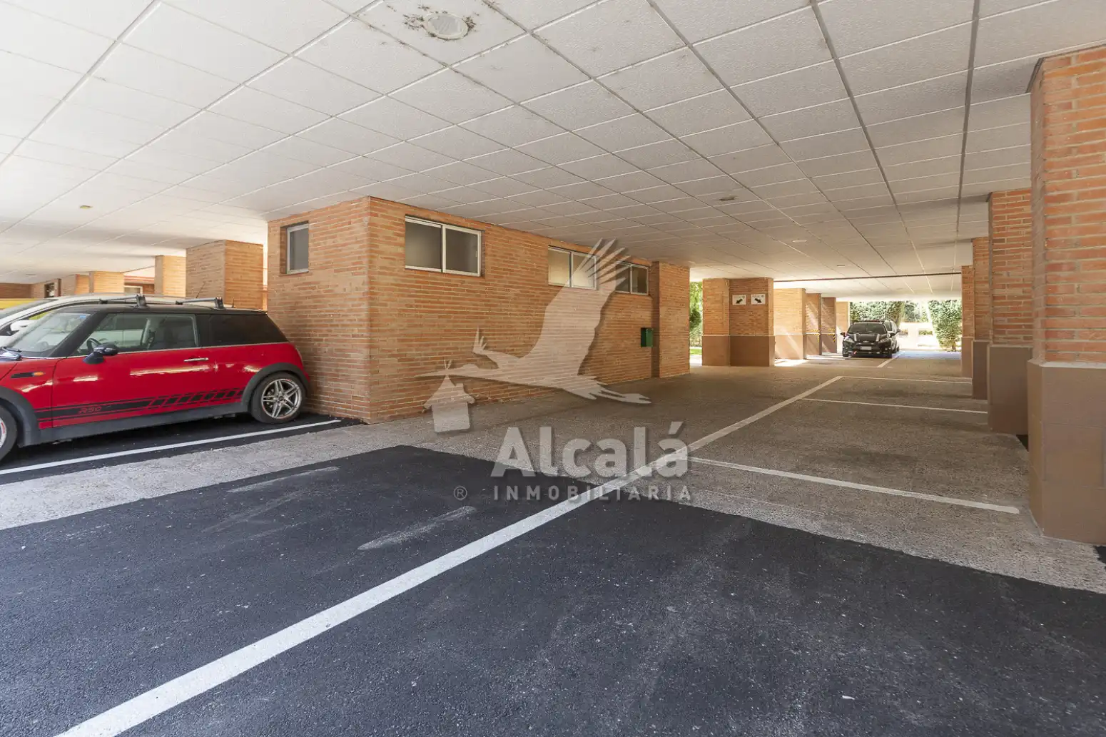 Parking of Flat for sale in Alcalá de Henares  with Heating